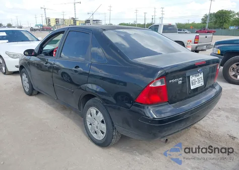 2007 Ford Focus S/Se/Ses из США, поврежденный, VIN 1FAFP34NX7W102187